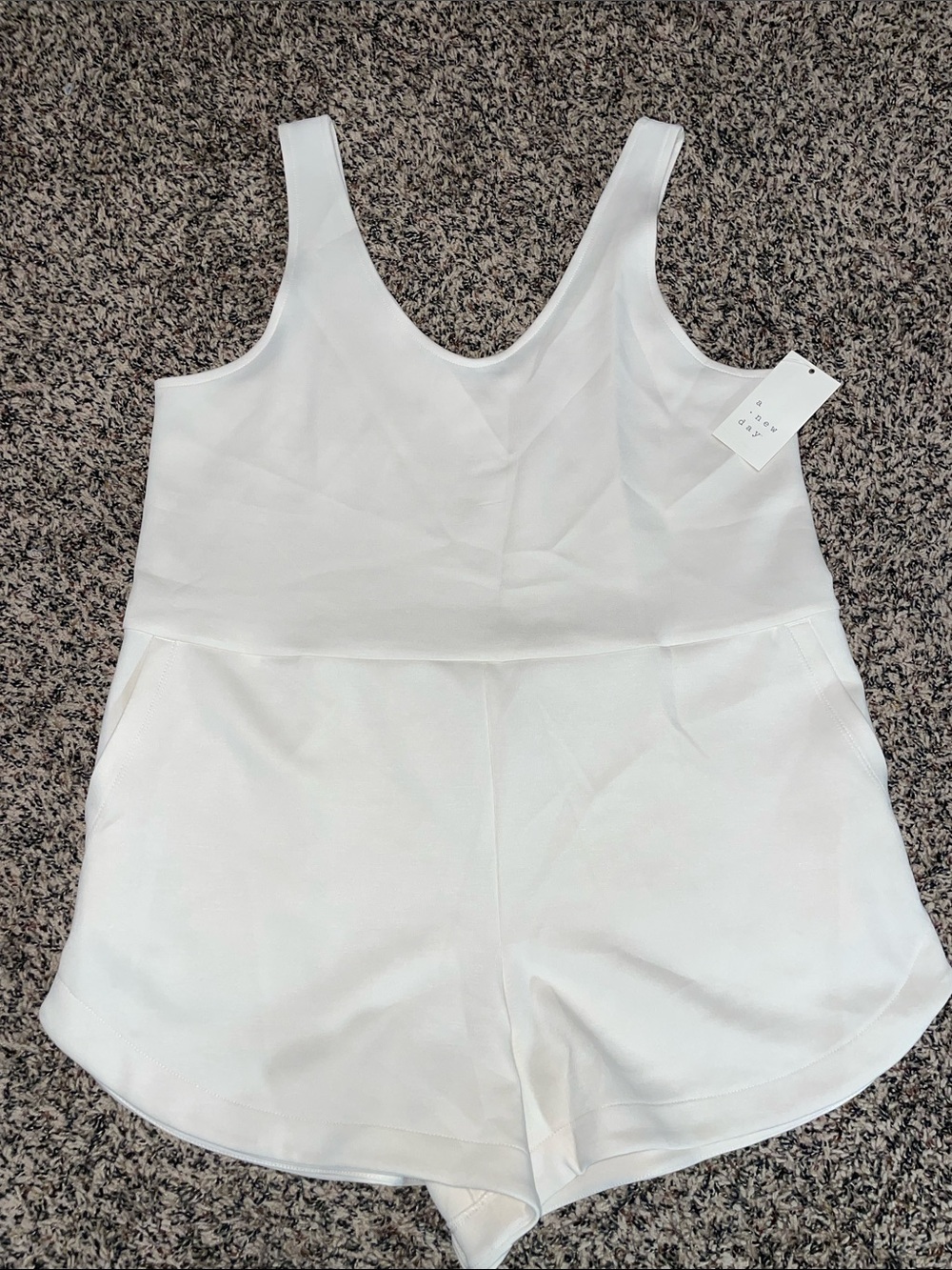 A New Day Woman’s Soft Cream Sleeveless Shorts Romper M NWT